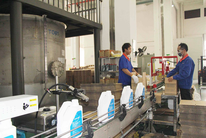 寻找“隐形冠军” | 奔驰宝马是它的合作商，德联国内首创环保冷却液